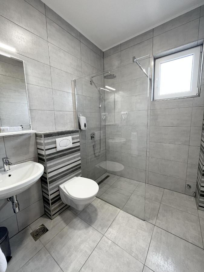 Caka Luxury Rooms & Restaurant Ćuprija エクステリア 写真