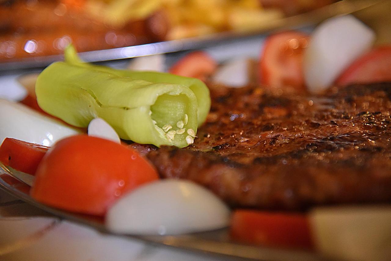 Caka Luxury Rooms & Restaurant Ćuprija エクステリア 写真